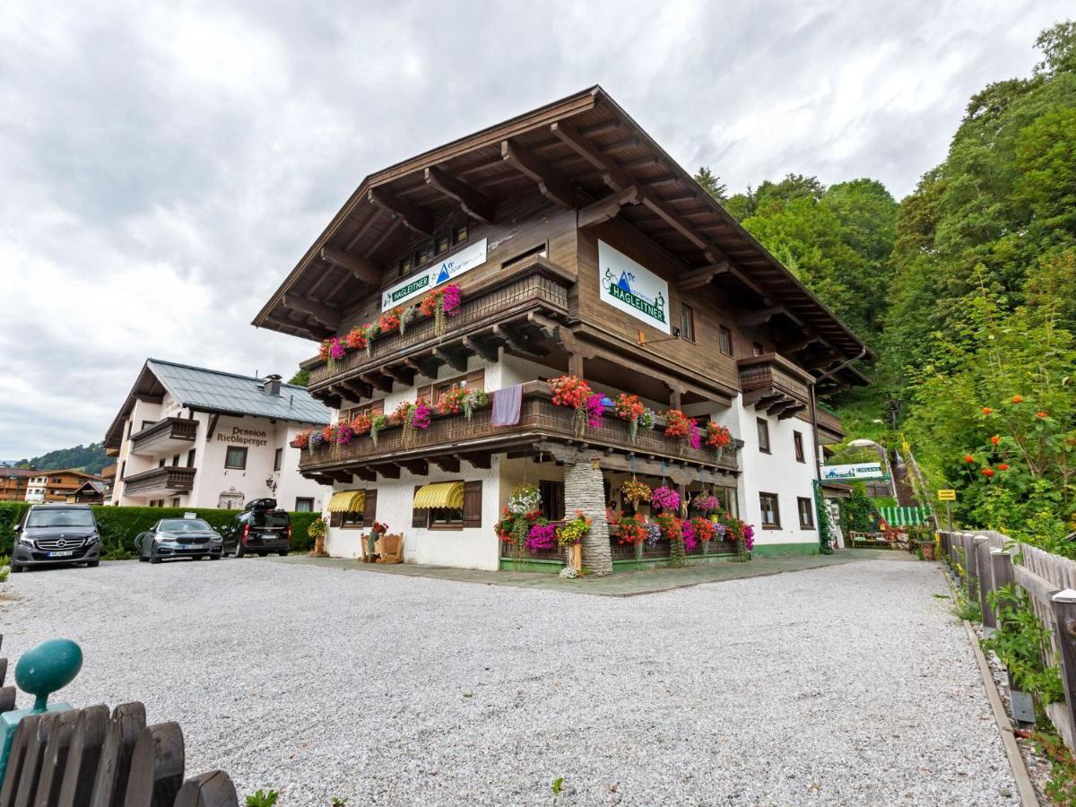 Apartment Spacious In Near Area Saalbach
